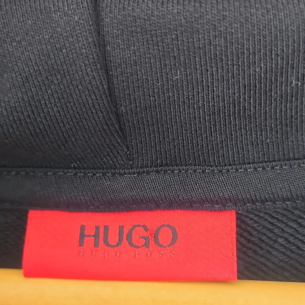 Hugo Boss Black Hooded Mend Sweatshirt Hoodie Unisex SZ S - Picture 4 of 9